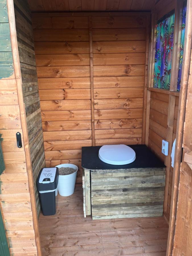 Campeggio Belle Village, Non Electric ,rent A Bell Tent, Bedding Not Supplied *