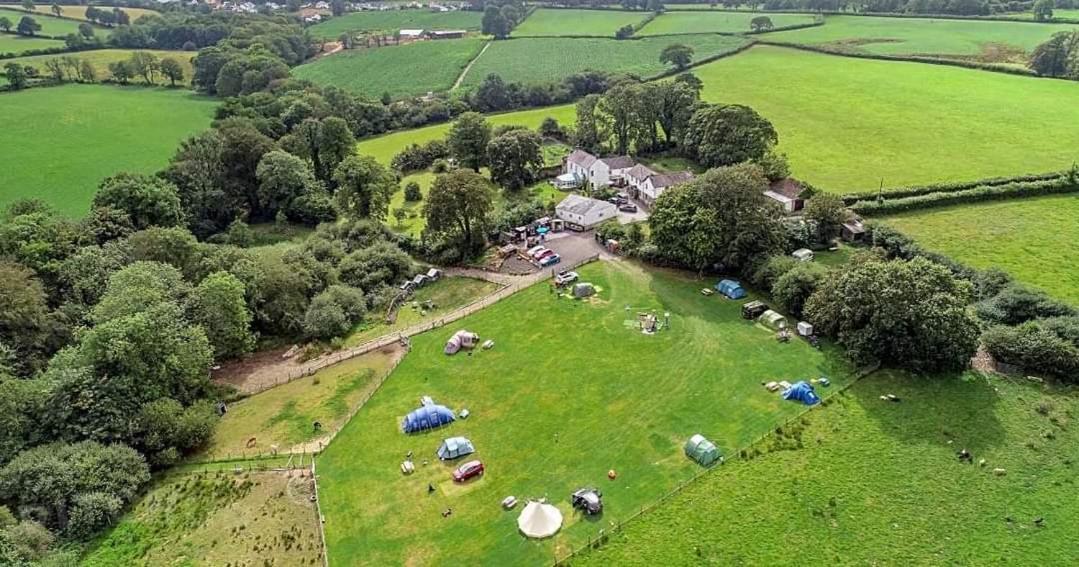 Belle Village, Non Electric ,rent A Bell Tent, Bedding Not Supplied Campeggio *