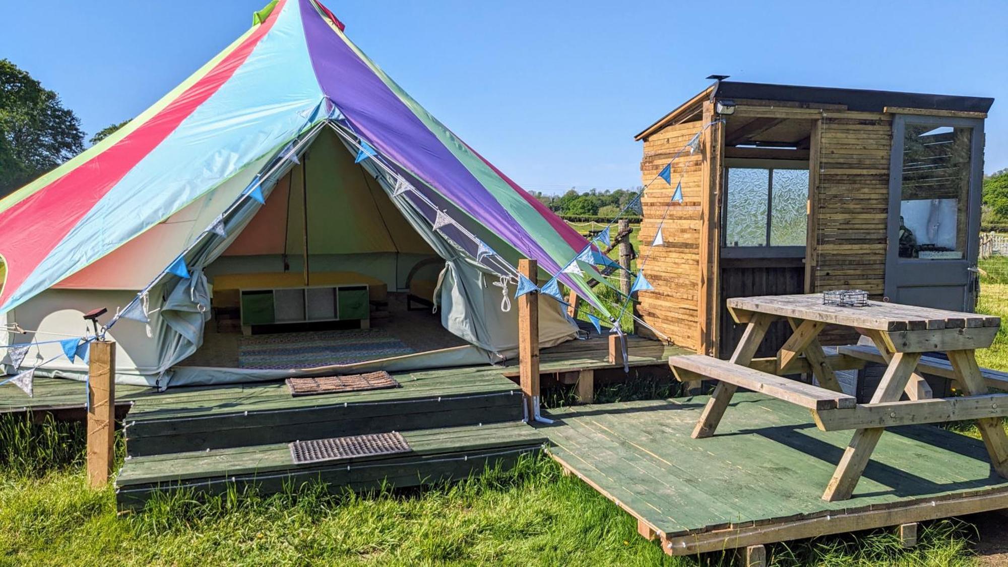 Campsite Belle Village, Non Electric ,rent A Bell Tent, Bedding Not Supplied *